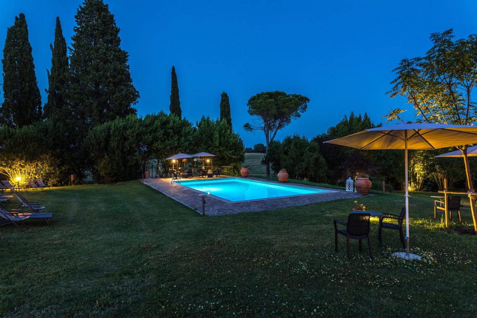 Agriturismo Spazzavento Palazzone 外观 照片