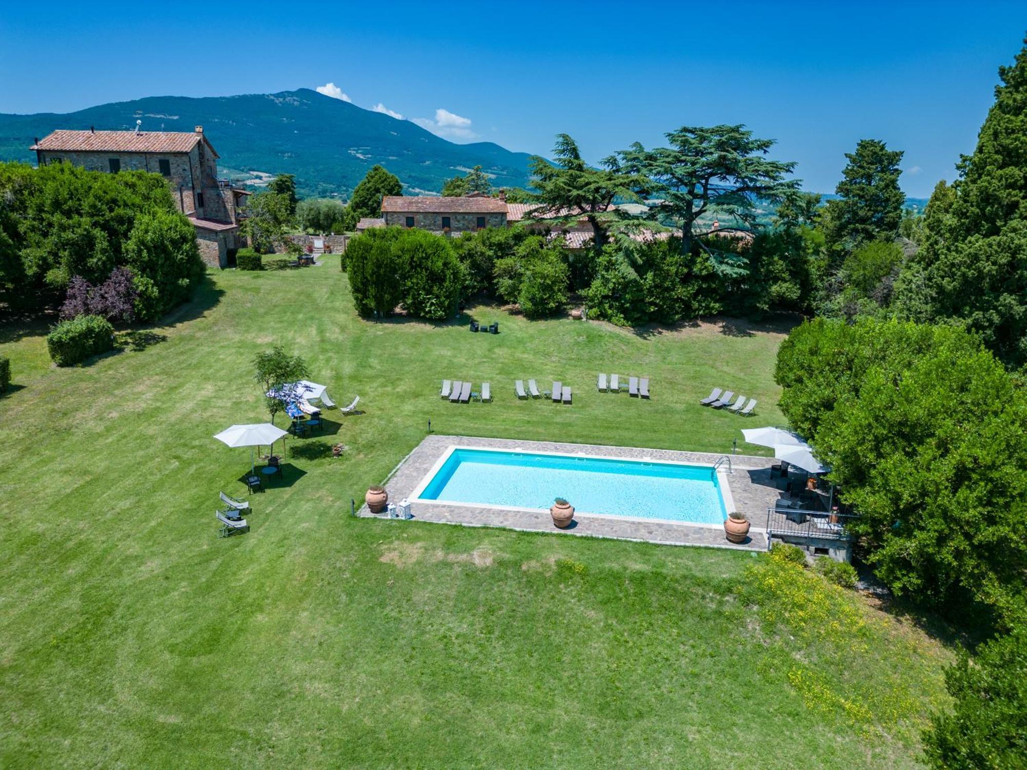 Agriturismo Spazzavento Palazzone 外观 照片