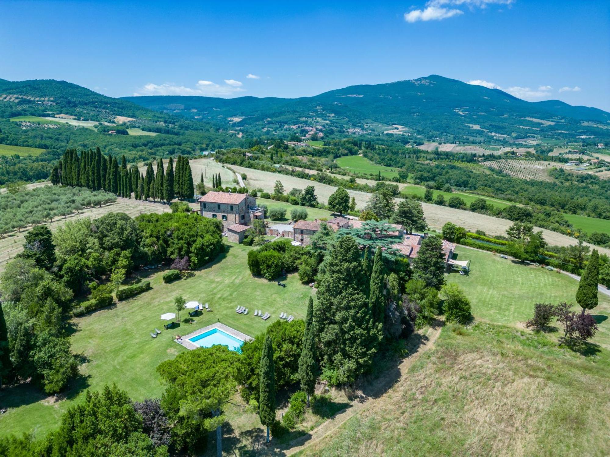 Agriturismo Spazzavento Palazzone 外观 照片