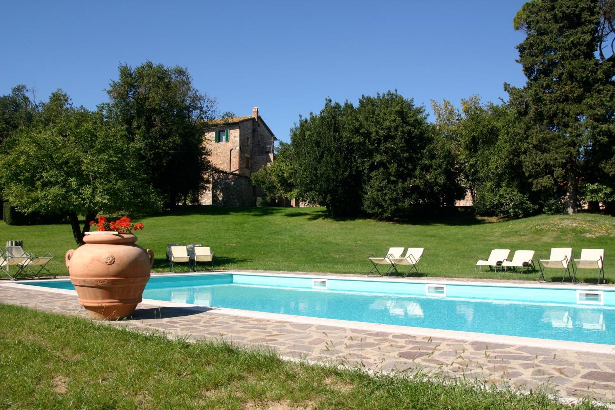 Agriturismo Spazzavento Palazzone 外观 照片